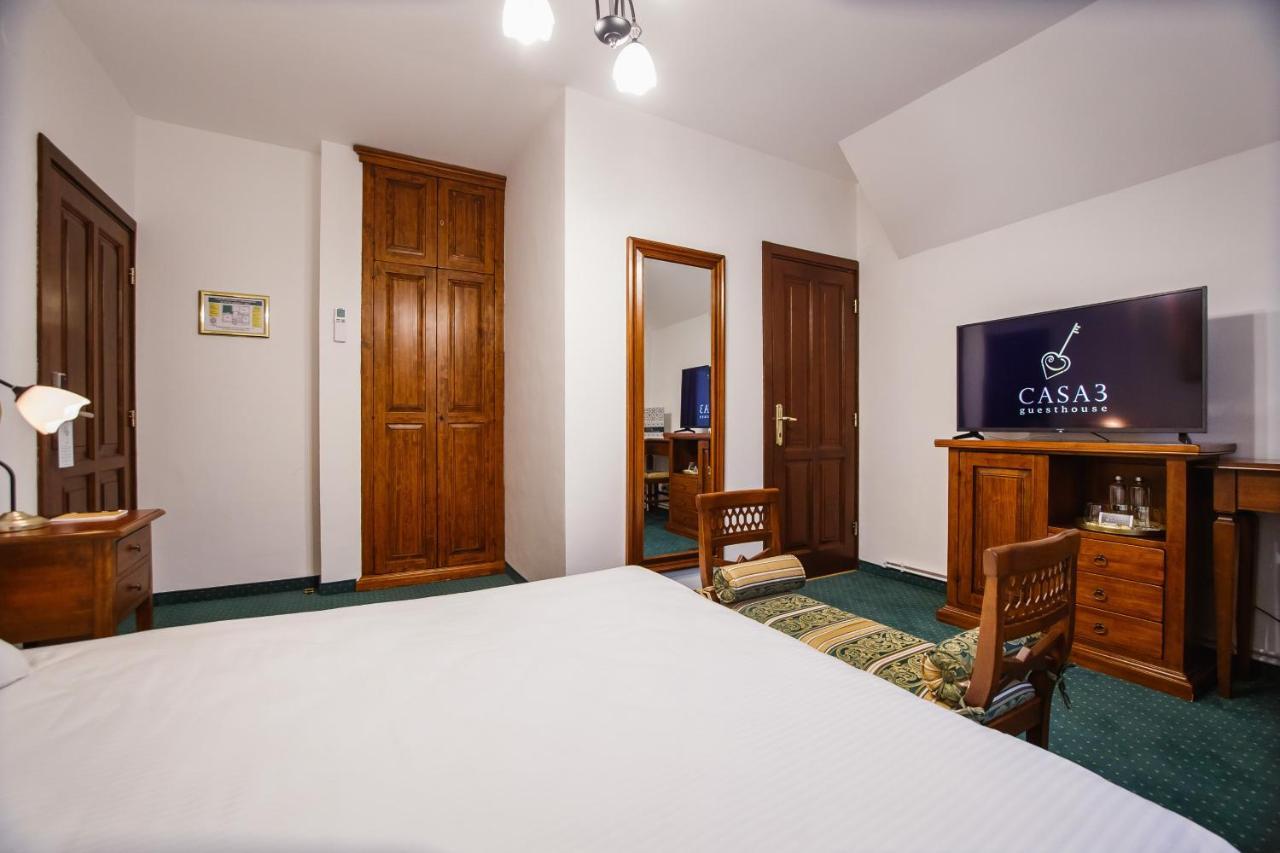 Casa 3 Guesthouse 오라데아 외부 사진