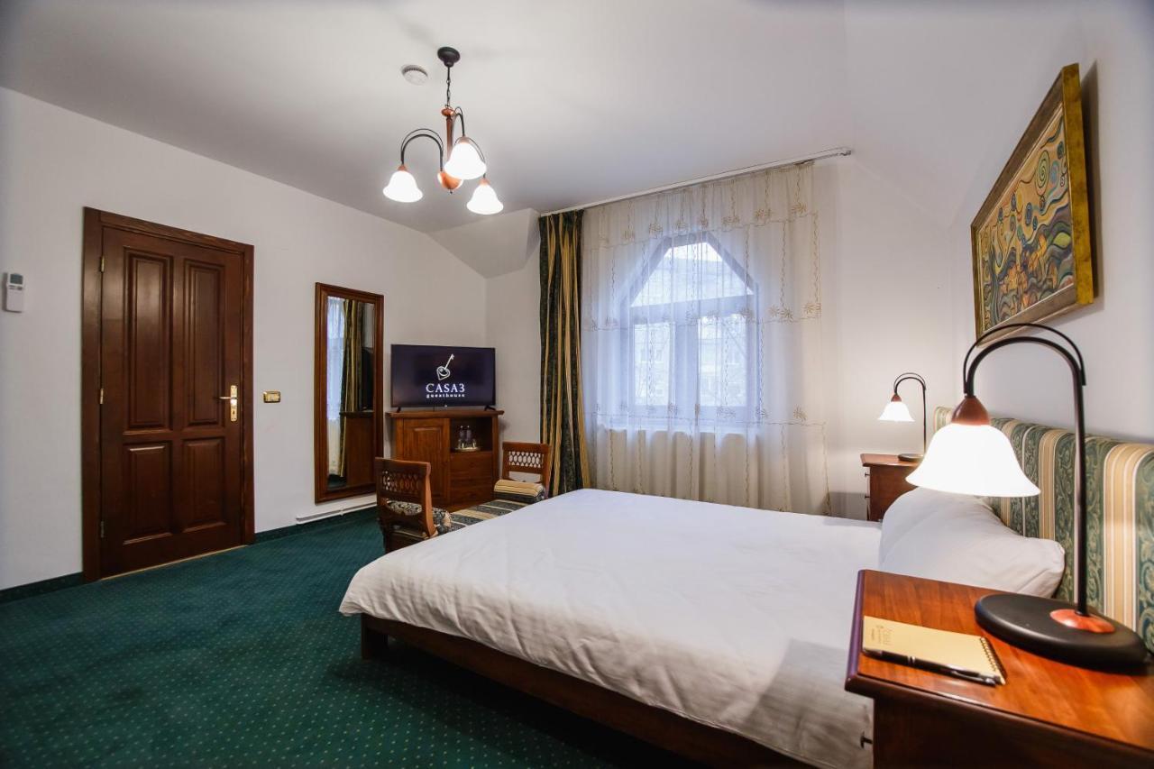 Casa 3 Guesthouse 오라데아 외부 사진