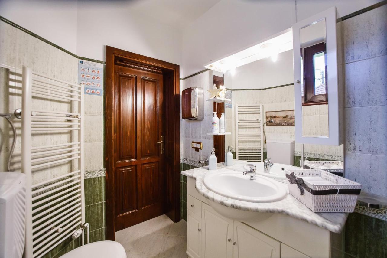 Casa 3 Guesthouse 오라데아 외부 사진